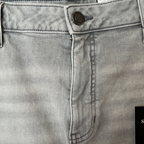 Simply Vera Vera Wang High Rise GreyStone Frayed Hem size 16 Shorts - Picture 8 of 14